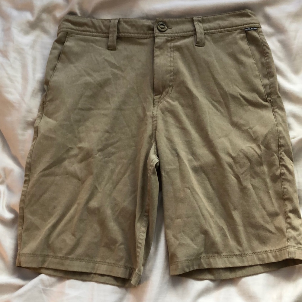 men’s khaki Volcom hybrid shorts